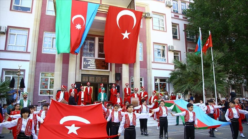 Azerbaycan’da 19 Mayıs Atatürk’ü Anma, Gençlik ve Spor Bayramı kutlandı