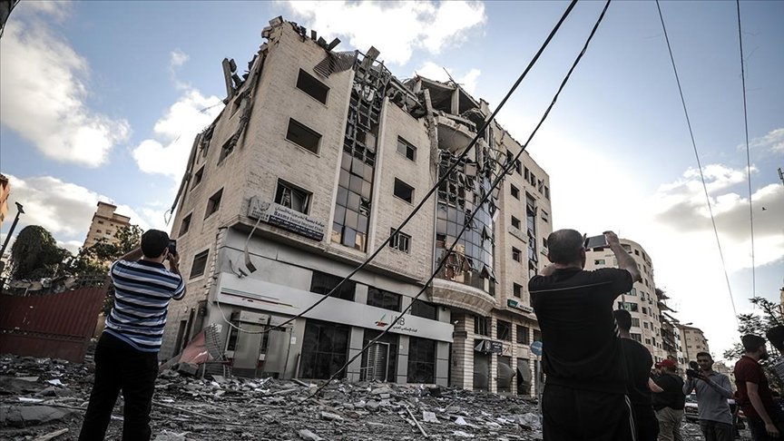 Doha, İsrail’in Gazze’deki Katar Kızılay binasını bombalamasını şiddetle kınadı