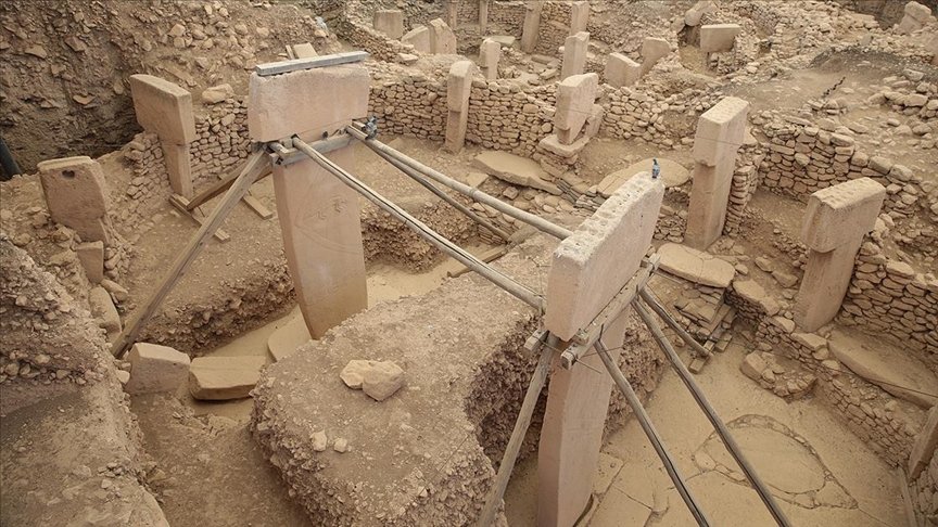 Şanlıurfa’da, Göbeklitepe’deki dikili taşın kopyasının BM’de sergilenecek olmasının sevinci yaşanıyor