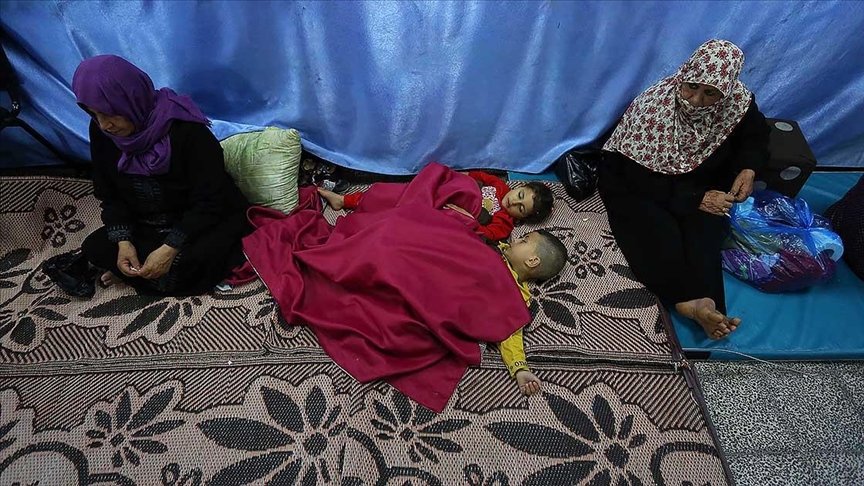 BM: Gazze’ye düzenlenen saldırılarda 10 bine yakın Filistinlinin evlerini terk etmek zorunda kaldığını tahmin ediyoruz