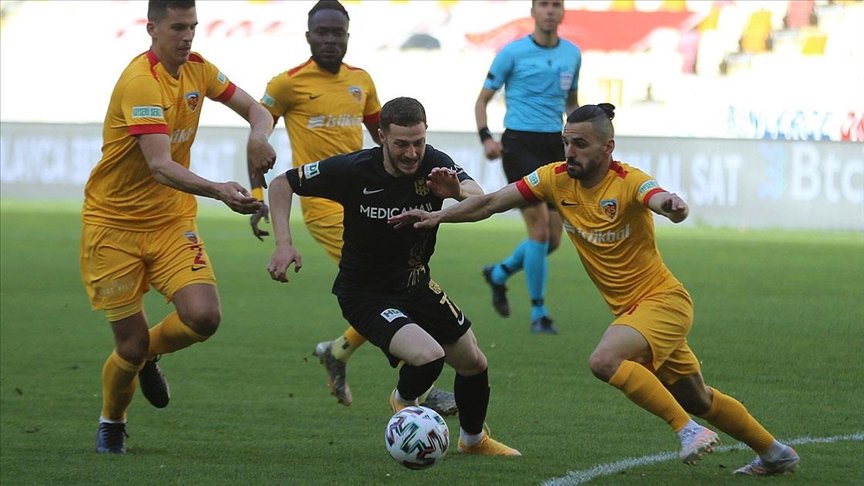 Yeni Malatyaspor evinde Kayserispor ile berabere kaldı