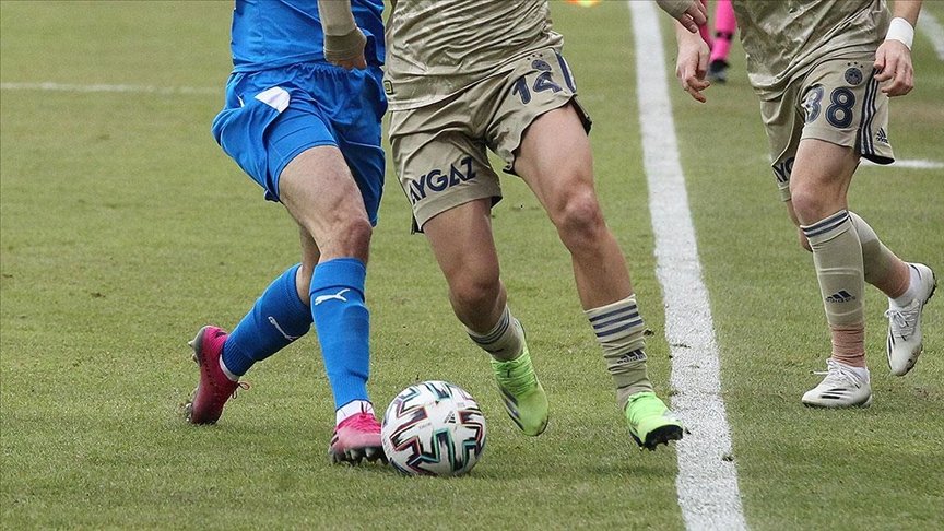 Fenerbahçe, Süper Lig’de yarın Büyükşehir Belediye Erzurumspor’u konuk edecek