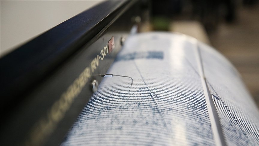 İran’ın güneyinde 5 büyüklüğünde deprem meydana geldi