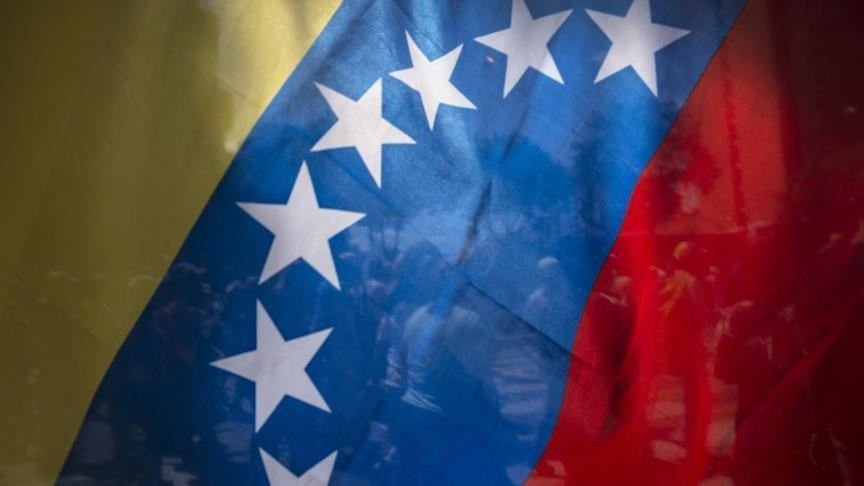 Venezuela, Kolombiya’nın sınırları tek taraflı açma kararına tepki gösterdi