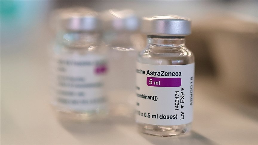 Brüksel mahkemesi, AstraZeneca’nın 27 Eylül’e kadar AB’ye 50 milyon doz aşı sağlamasına hükmetti