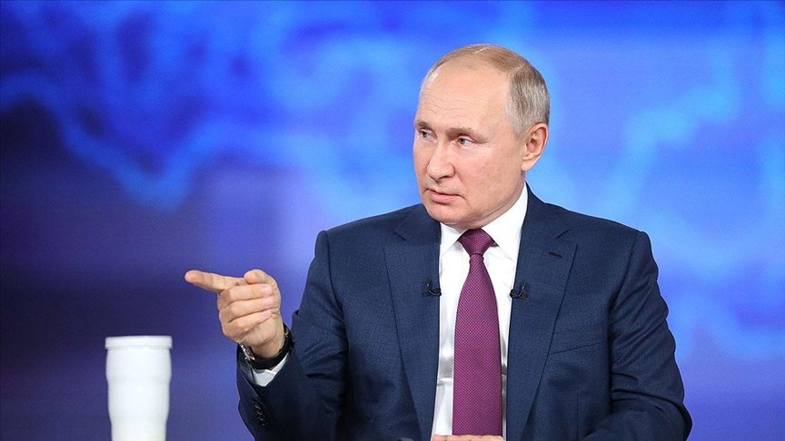 Putin, Karadeniz’deki İngiliz gemisini batırsalardı bile üçüncü dünya savaşının çıkmasının zor olduğunu söyledi