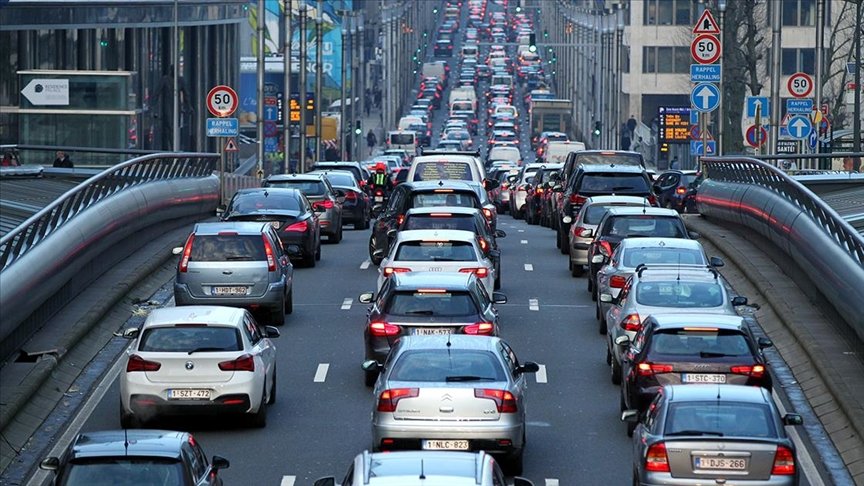Brüksel’e 2035’ten itibaren benzinli ve LPG’li araçların girmesi yasaklandı