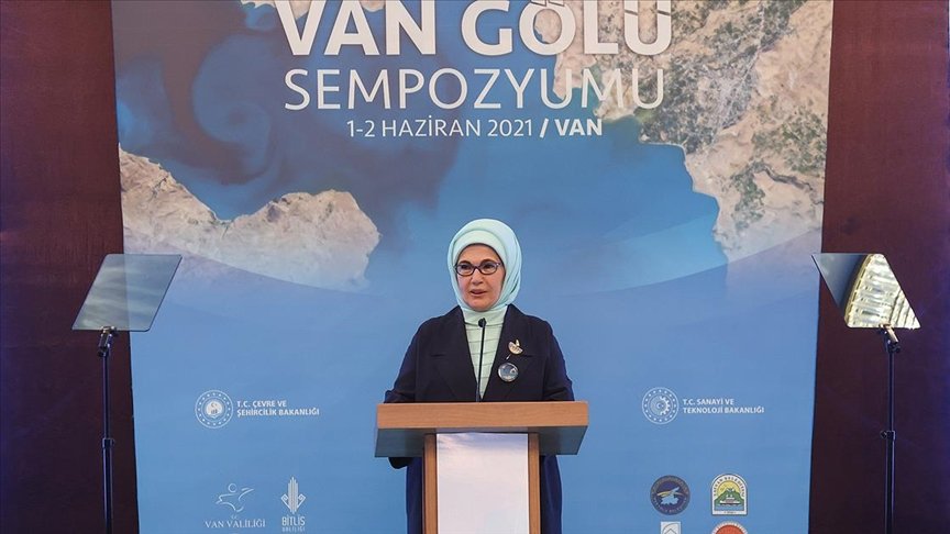 Emine Erdoğan: Van Gölü’nü Koruma Eylem Planı ile Van Gölü layıkıyla korunacak