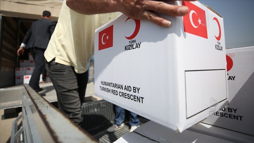 Kızılay, Türkiye’ye sığınan geçici koruma altındakilere desteğini sürdürüyor