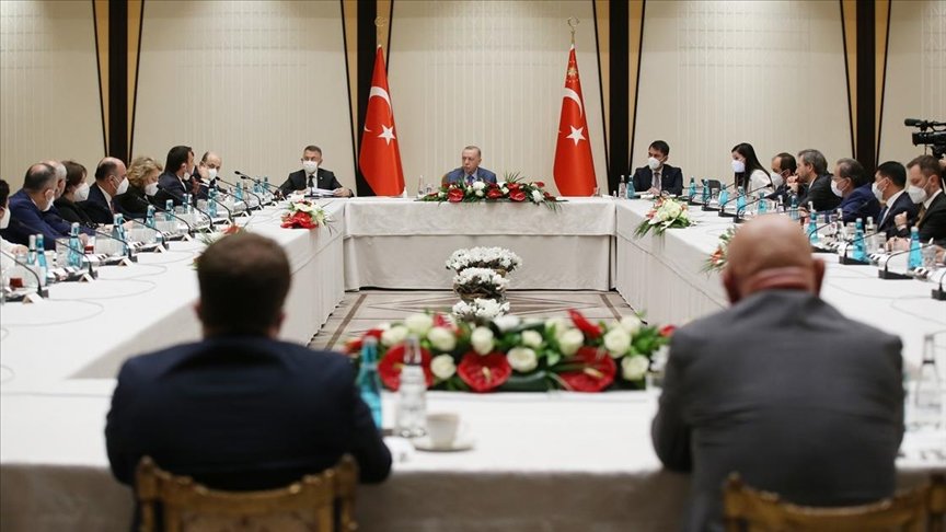 Cumhurbaşkanı Erdoğan akademisyenlerle ‘müsilaj’ sorununu ele aldı
