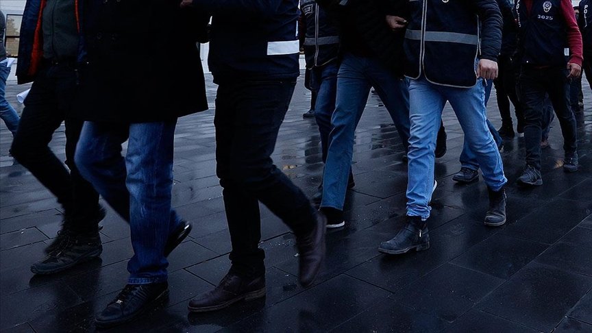 FETÖ’nün Kara Kuvvetleri Komutanlığı yapılanması soruşturmasında 40 gözaltı kararı verildi
