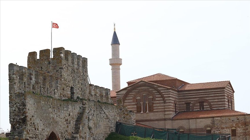 Fatih’in yadigarı cami 56 yıl sonra yeniden ibadete açılacak