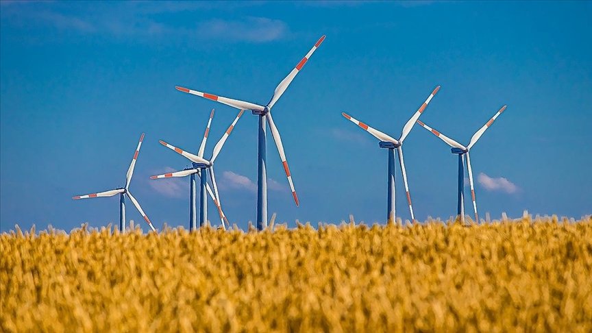 Rüzgar, yükselen kapasitesiyle yenilenebilir enerjide payını artırıyor