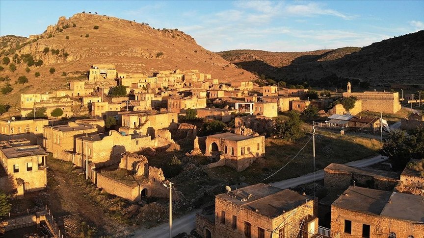 Mardin’de film ve dizilere ev sahipliği yapan Dereiçi turizme kazandırılacak