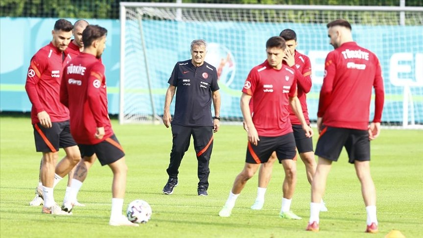 A Milli Futbol Takımı, Almanya’daki hazırlıklarını sürdürdü
