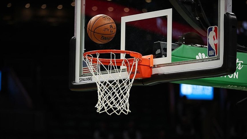 NBA’de Los Angeles Clippers, seriyi son maça taşıdı