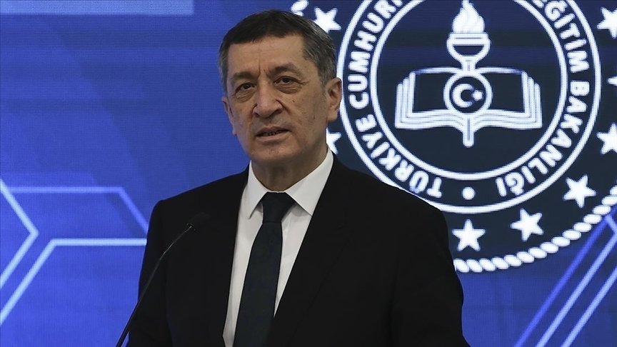 Milli Eğitim Bakanı Selçuk, Türkiye’deki yabancı dil eğitimi çalışmalarına ilişkin bilgi verdi