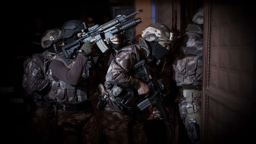 İstanbul’da terör örgütü PKK’ya yönelik operasyonda 5 şüpheli yakalandı