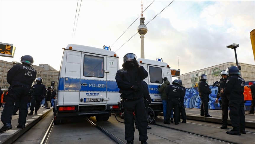 Almanya’nın Würzburg şehrinde bıçaklı saldırı: 3 kişi öldü, en az 6 kişi yaralandı