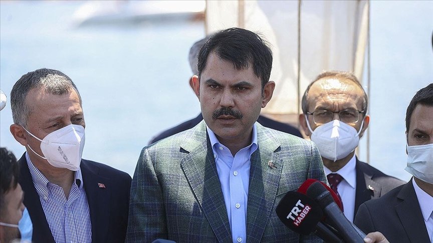 Bakan Kurum: Müsilaj problemini ortadan kaldırmak için en kapsamlı deniz temizliği seferberliğini başlatıyoruz