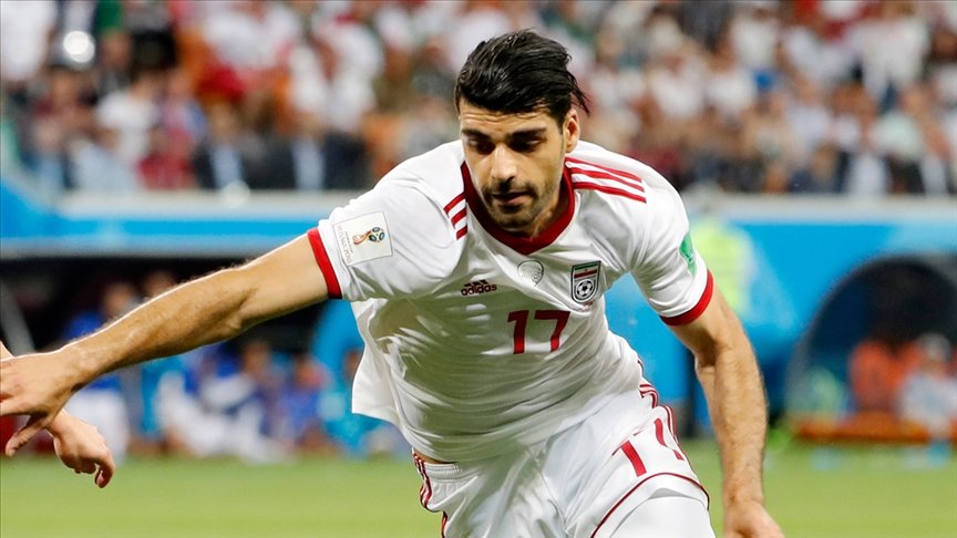 UEFA Şampiyonlar Ligi’nde sezonun en iyi golü Porto’dan Mehdi Taremi’nin röveşatası seçildi