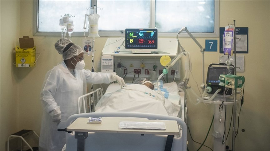 Brezilya’da son 24 saatte 2 bin 997 kişi Kovid-19’dan hayatını kaybetti