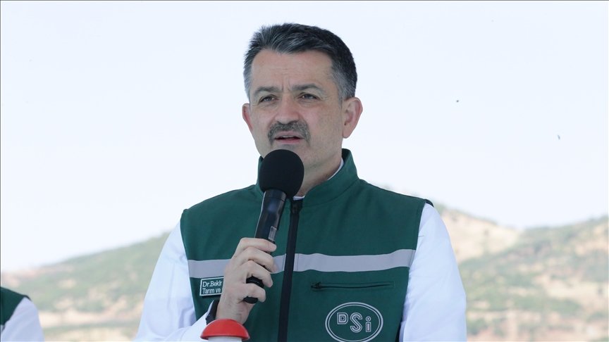 ‘Bu yıl yaklaşık 1,6 milyon dekar araziyi sulamaya açmayı hedefliyoruz’