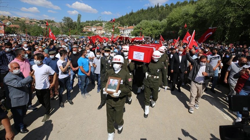 Şehit Piyade Uzman Çavuş Şahin Sarılmaz Aksaray’da son yolculuğuna uğurlandı