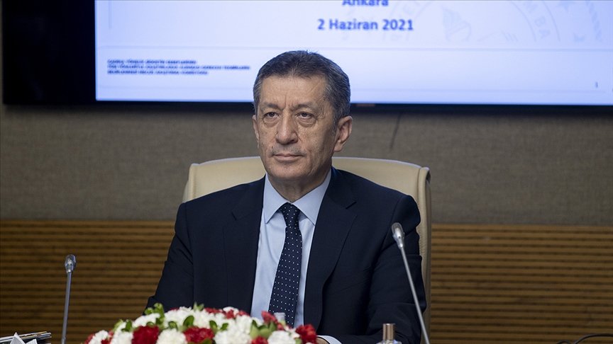 Milli Eğitim Bakanı Selçuk: Kadına yönelik şiddetin önlenmesi  için mevcut unsurlar seferber edilmiştir