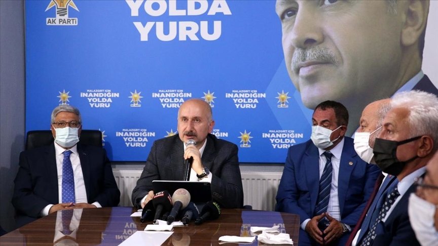 Ulaştırma ve Altyapı Bakanı Karaismailoğlu: Milletimizin yıllarca beklediği hizmetleri bir bir hayata geçiriyoruz
