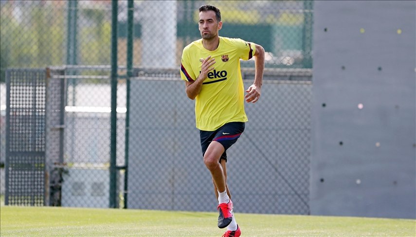 Kovid-19 testi negatif çıkan Sergio Busquets yeniden İspanya Milli Takımı’na dahil oluyor