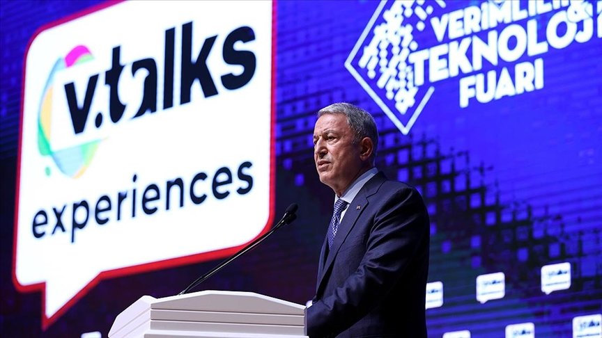 Milli Savunma Bakanı Akar’dan Verimlilik ve Teknoloji Fuarı’nda ‘yerli savunma sanayisi’ vurgusu