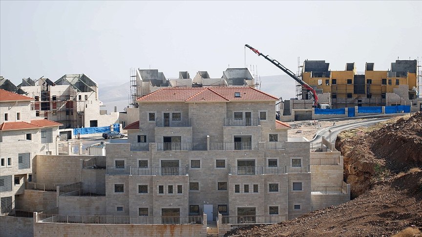 İsrail, işgal altındaki Batı Şeria’da yasa dışı 350 yeni konut inşa ediyor