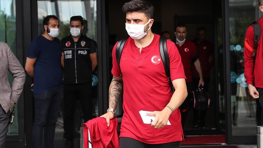 A Milli Futbol Takımı yurda döndü