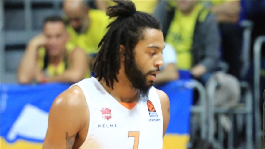 Fenerbahçe Beko, ABD’li basketbolcu Pierria Henry’yi transfer etti