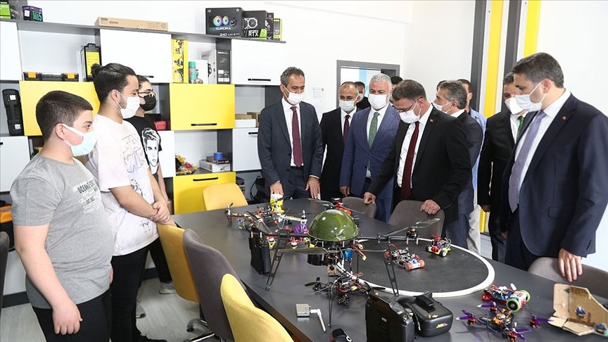 BİLSEM’lerde yapılan fikri mülkiyet çalışmaları kapsamında 5 ayda 520 ürün tescil edildi