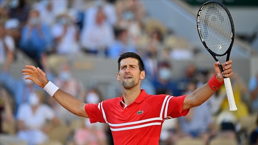 Wimbledon’da Djokovic, Rublev, Sabalenka ve Swiatek üçüncü tura çıktı