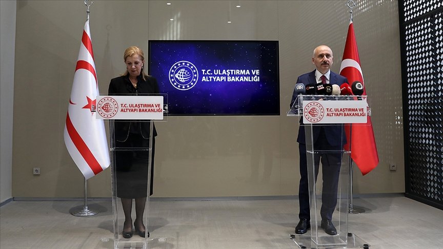 Ulaştırma ve Altyapı Bakanı Karaismailoğlu: KKTC’de 10 yıl içerisinde 314 kilometre daha yol yapımı gerçekleştirilecek