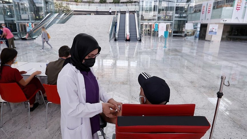 Ankara Yüksek Hızlı Tren Garı’nda Kovid-19 aşısı yapılmaya başlandı