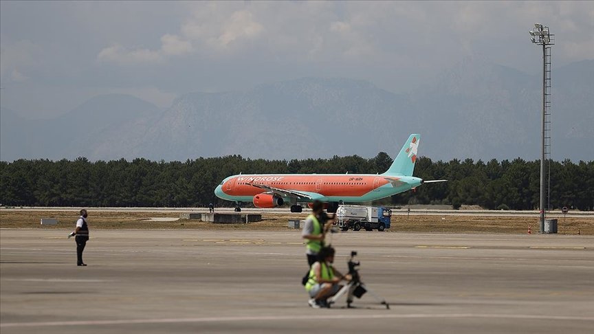 ‘Turizmin başkenti’ Antalya’da hava yolu trafiği haziranda hareketlendi