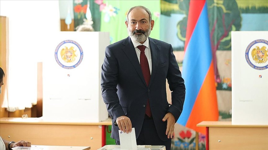 ‘Karabağ Klanı’ Ermenistan siyasetindeki nüfuzunu kaybediyor