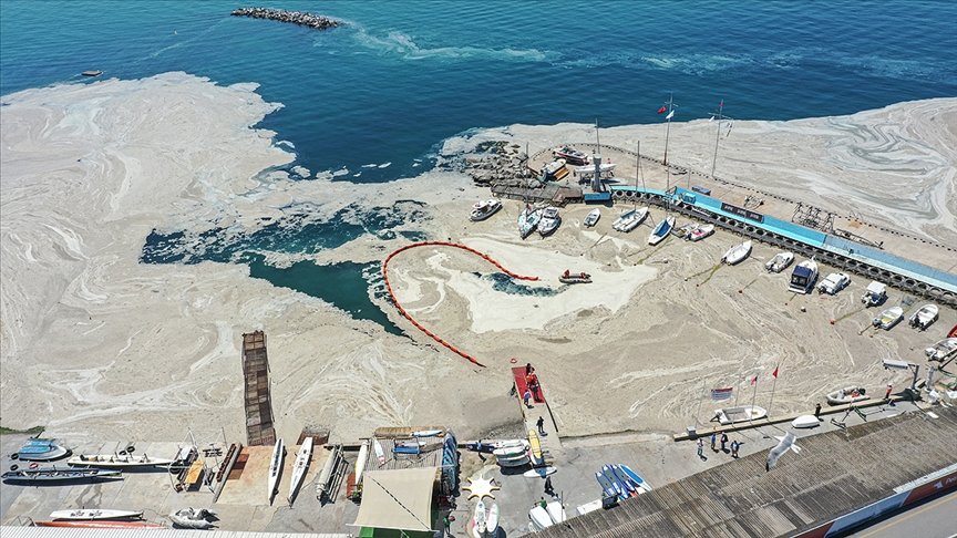Çevre ve Şehircilik Bakanlığından ‘Türkiye’nin en büyük deniz temizliği seferberliği’nin başlatılmasına yönelik genelge