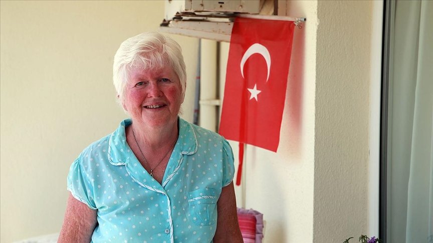 Didim’de yaşayan İngilizler, salgın sürecini Türkiye’de geçirmekten memnun