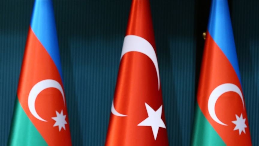 Türkiye Azerbaycan’da 2 meslek okulu açacak