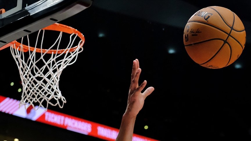 NBA’de konferans finaline yükselen ilk takım Phoenix Suns oldu