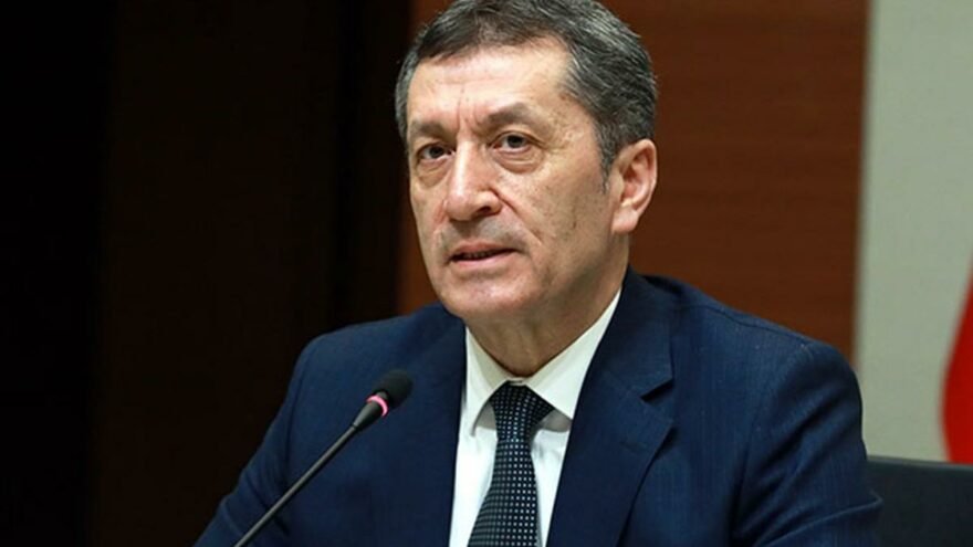 Milli Eğitim Bakanı Selçuk, “Kendin Yap Atölyesi Uluslararası Farkındalık Festivali”nde konuştu