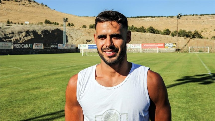 Yeni Malatyaspor’un yeni transferi Rayane Aabid: Ligi iyi yerlerde bitirmek istiyoruz