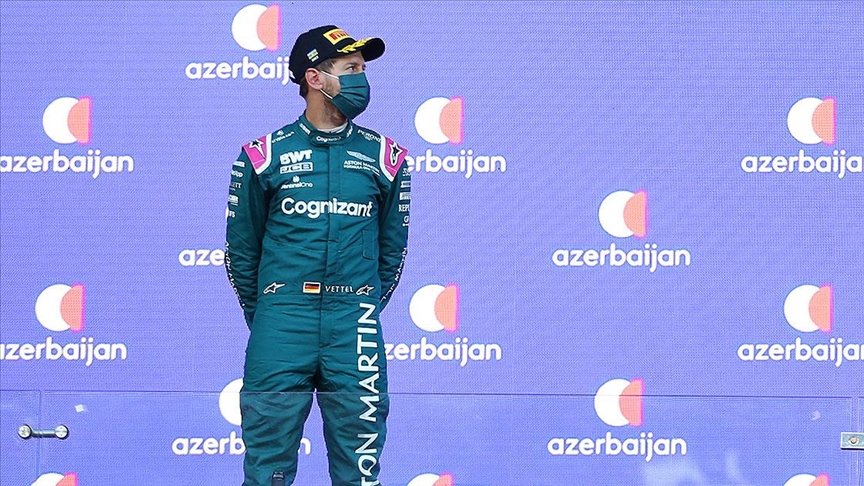 Formula 1’de Alonso’yu engelleyen Vettel’e üç sıra ceza