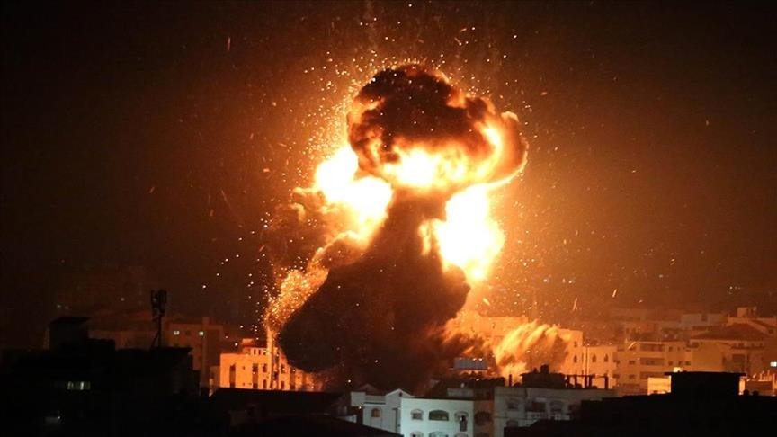 İsrail uçakları Gazze’ye hava saldırısı düzenledi