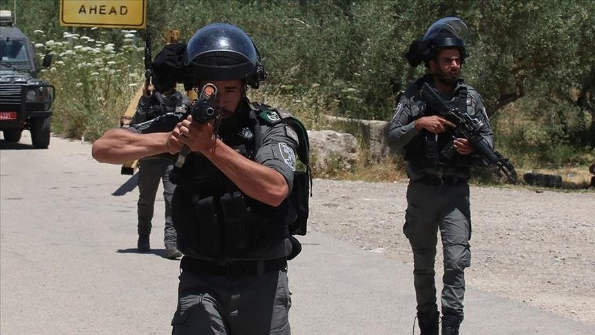 İsrail güçleri Batı Şeria ve Doğu Kudüs’te 16 Filistinliyi gözaltına aldı